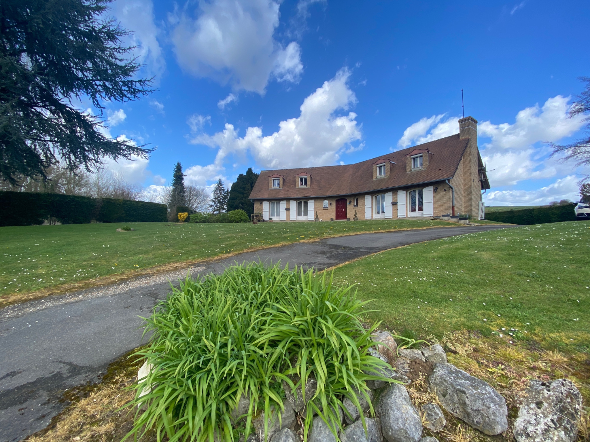 Maison 6 pièces 160 m² · à Douriez · 160 m² · 322 400 €