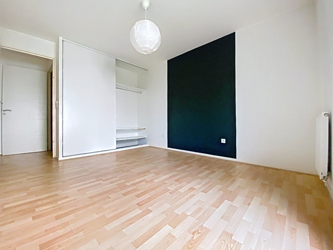 Appartement 3 pièces 61m² photo 2