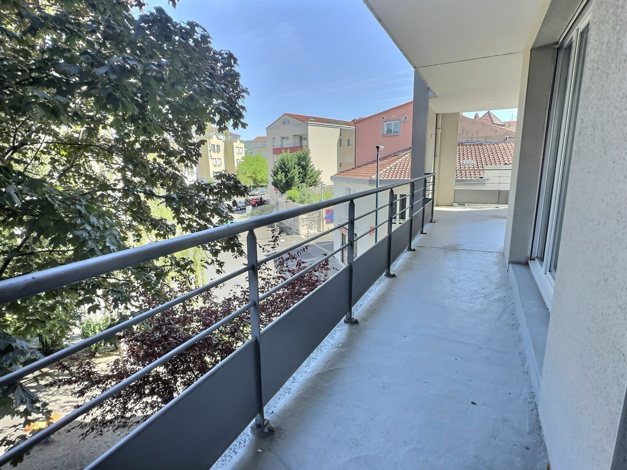 Appartement 3 pièces 74 m² · à Clermont Ferrand · 74 m² · 840 €/mois