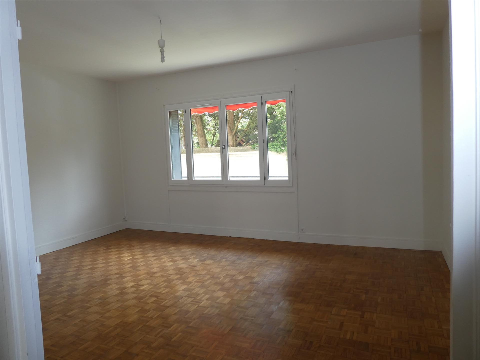 Appartement – Fontainebleau, Seine-et-Marne - Vue 4