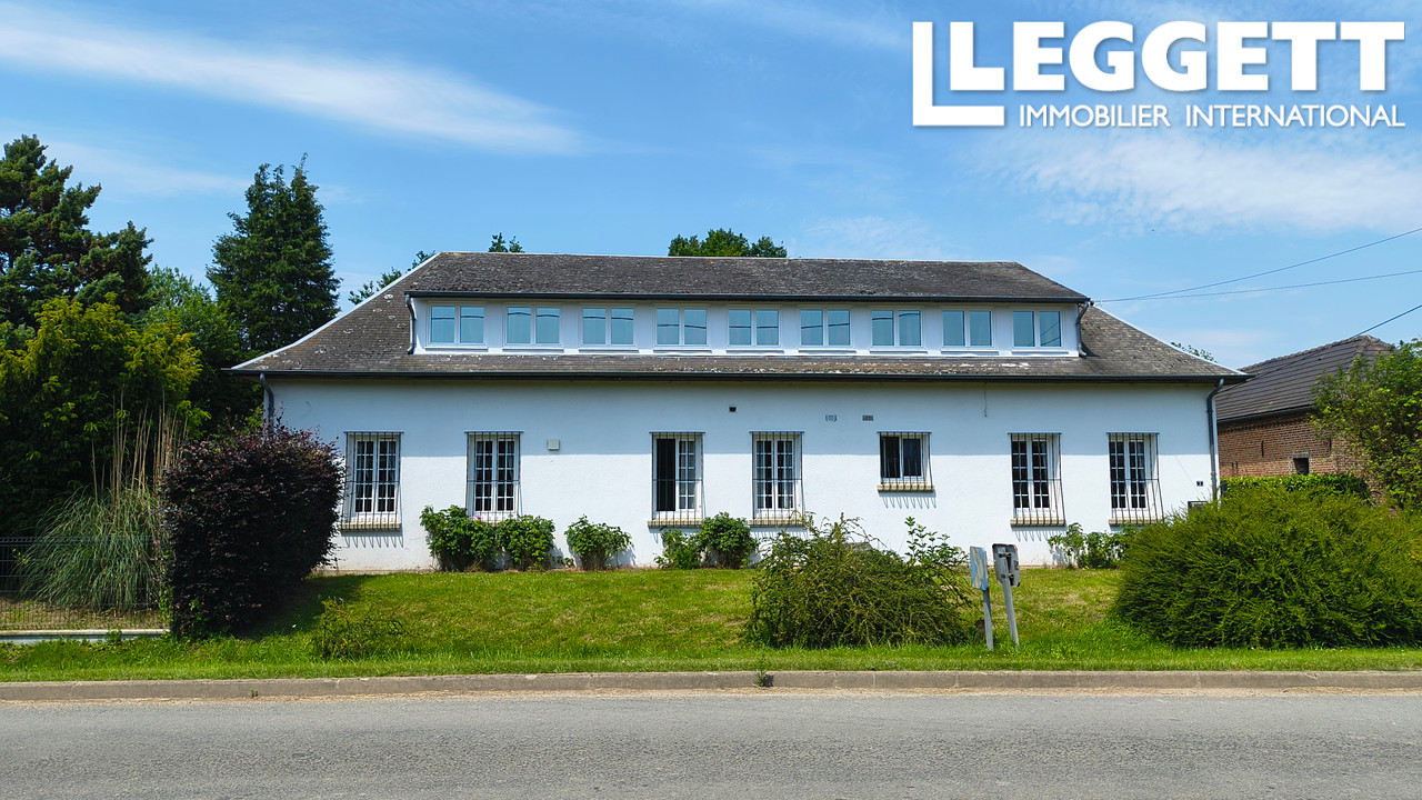 Maison 12 pièces 248 m² · à Outrebois · 248 m² · 372 340 €