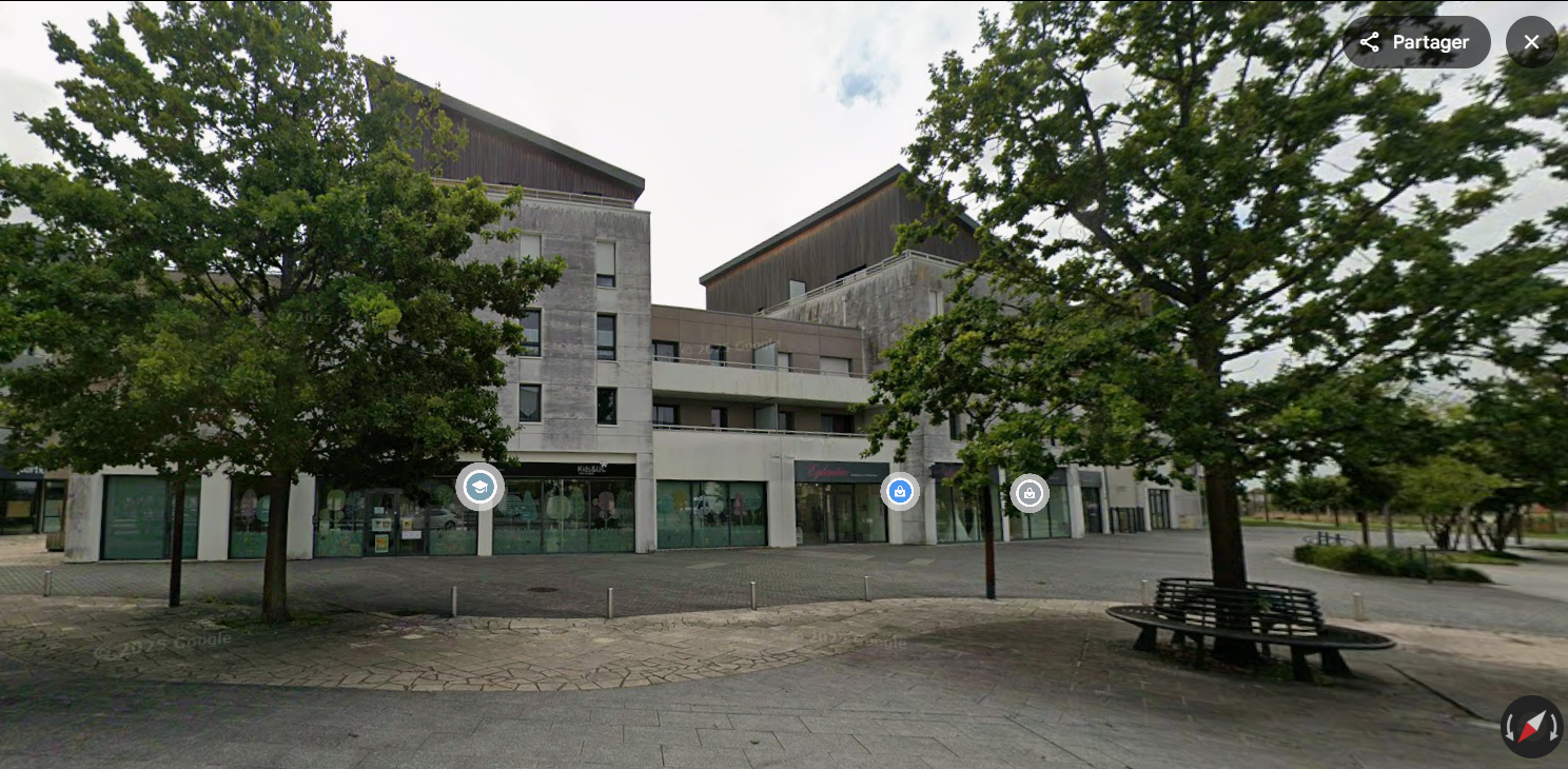Parking  ANGERS 49100 ANGERS