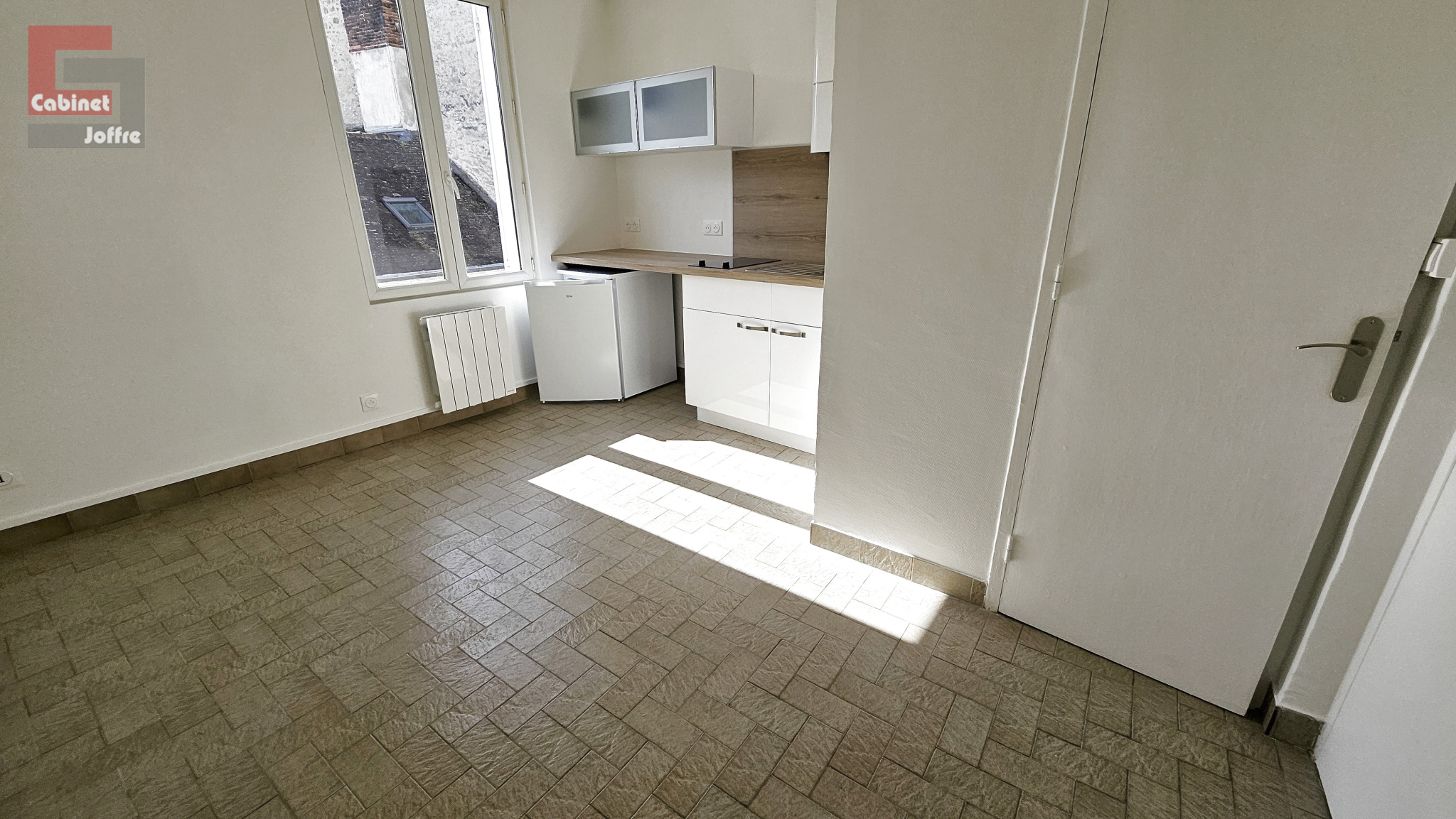 Appartement 1 pièce 13m² FONTAINEBLEAU 77300