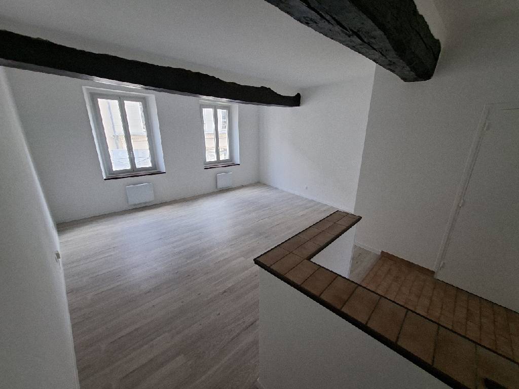 Appartement 1 pièce 33m² MEAUX 77100 photo 2
