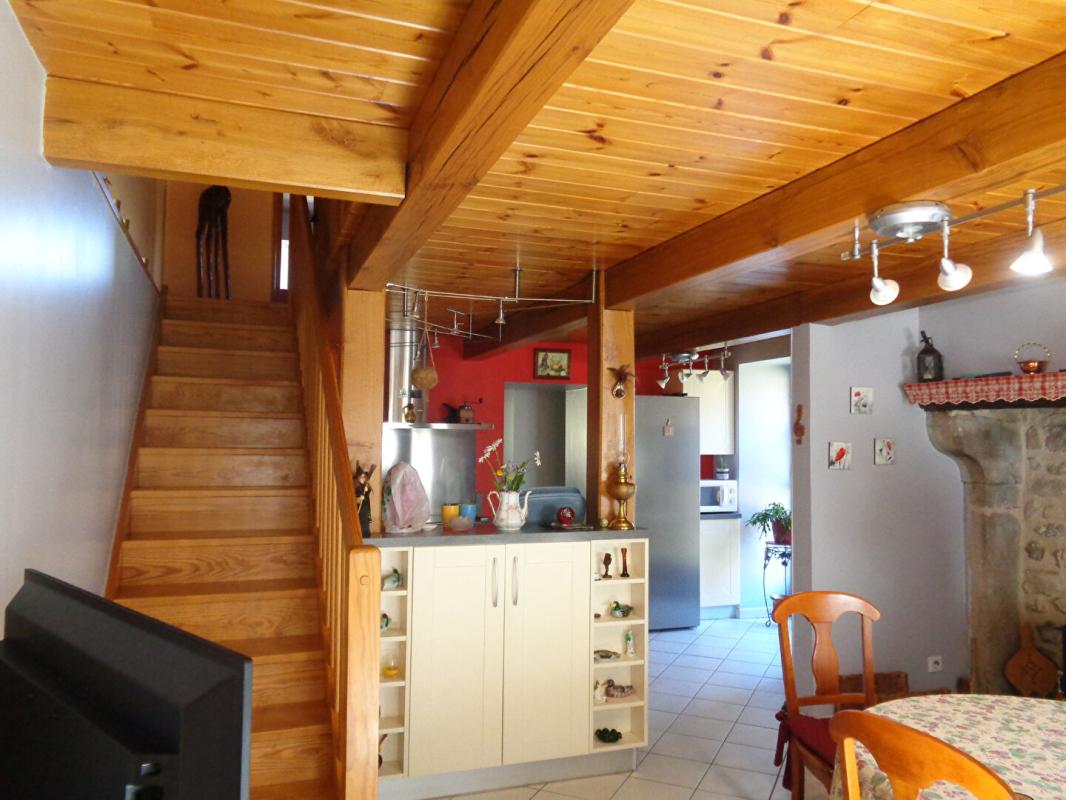 Maison 5 pièces 110 m² · à Beurieres · 110 m² · 177 000 €