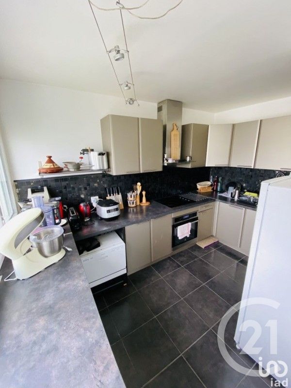 Appartement 2 pièces 56m² LES ULIS 91940 photo 2