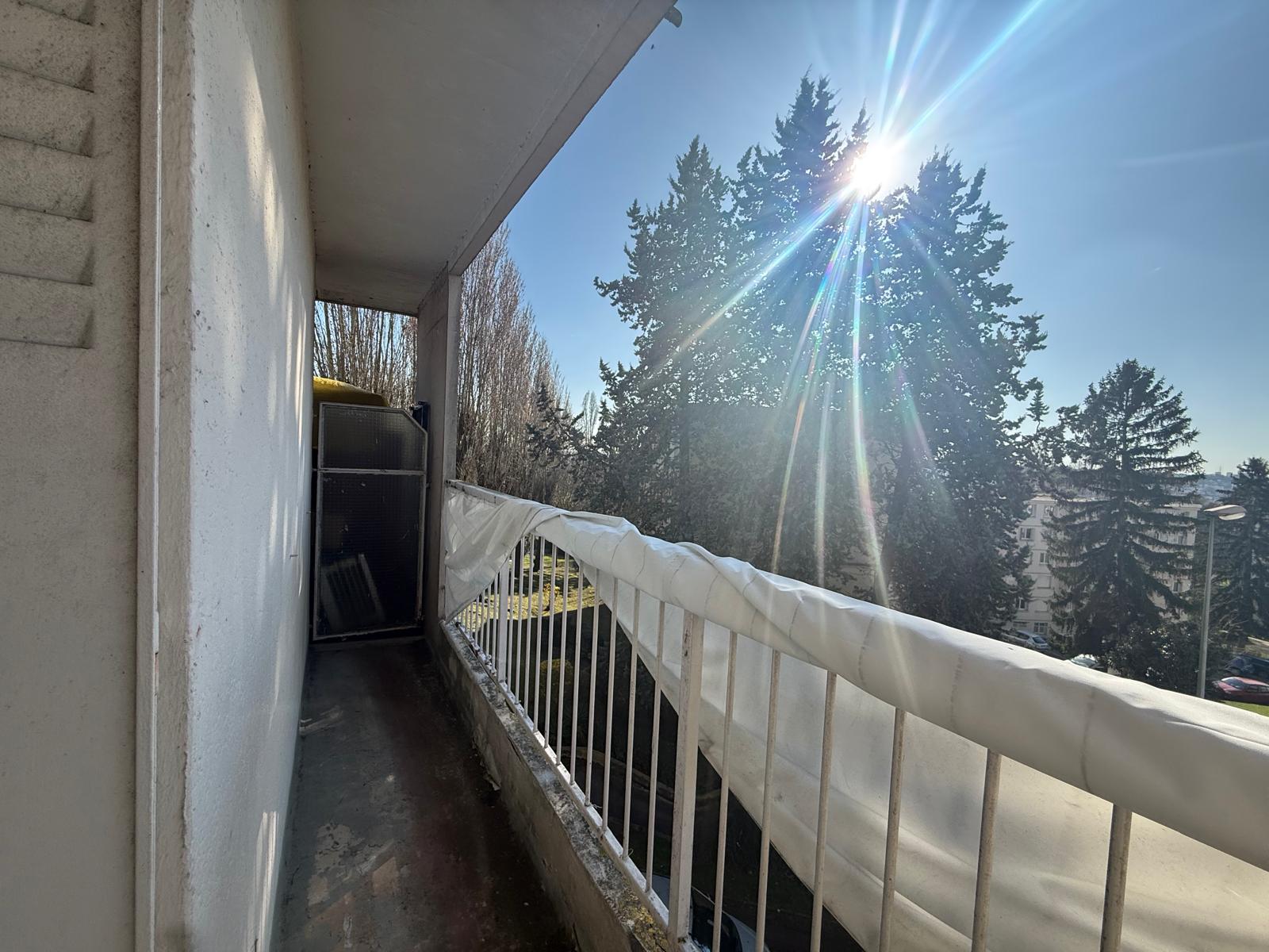 Appartement 1 pièce 12m² GAGNY 93220