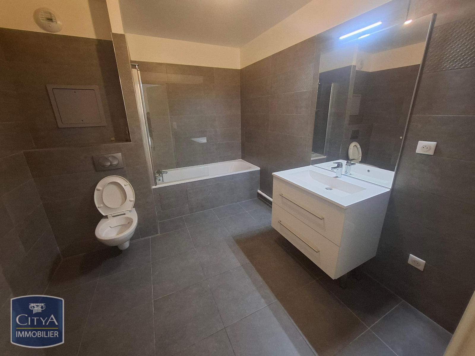 Appartement – Rueil-Malmaison, Hameau de Bois Preau, Village Richelieu-Châtaigneraie - Vue 4