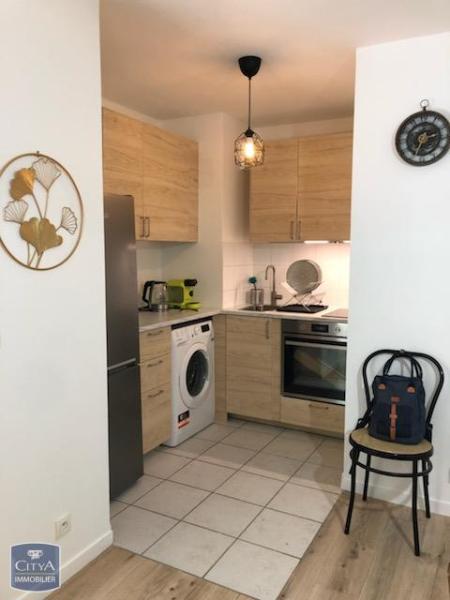 Appartement 1 pièce 40m² MONTEVRAIN 77144 photo 2