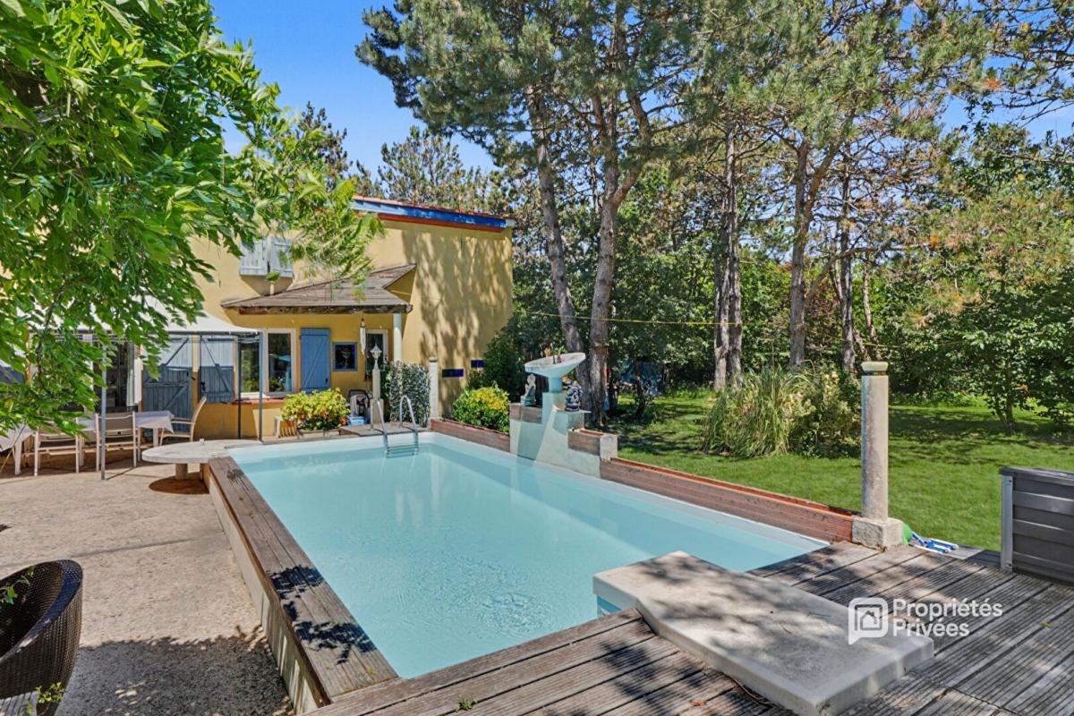 Maison 6 pièces 170 m² · à Bessens · 170 m² · 349 000 €