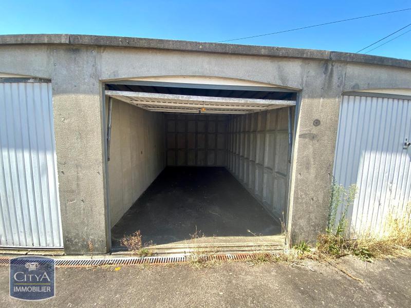Location Parking DEVILLE LES ROUEN 76250 - Vue 2