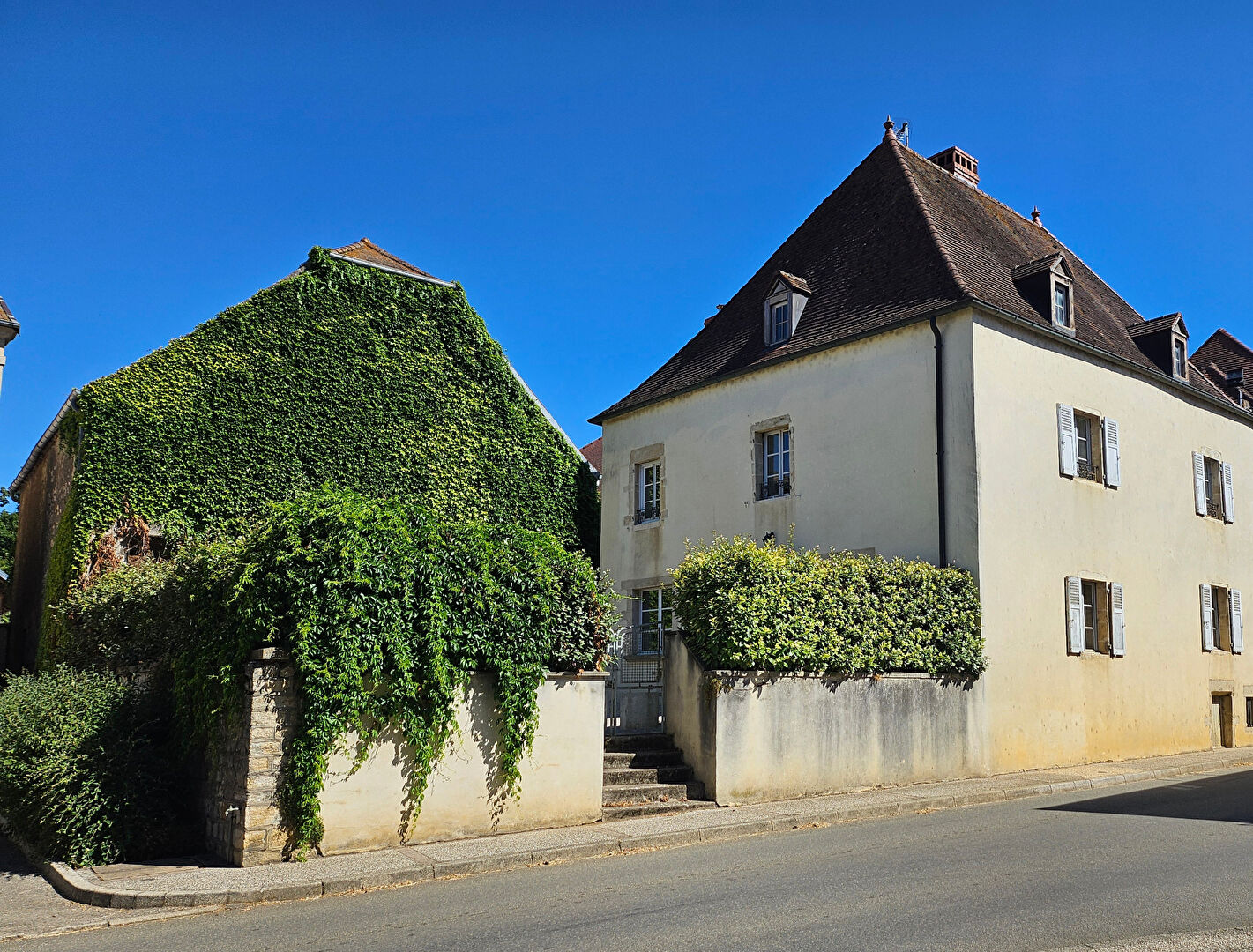 Maison 7 pièces 170 m² · à Talmay · 170 m² · 210 000 €