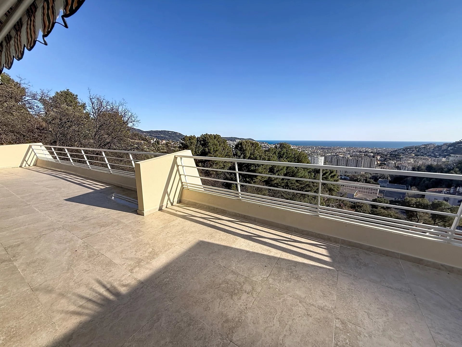 Appartement 3 pièces 92 m² · à Nice · 92 m² · 620 000 €