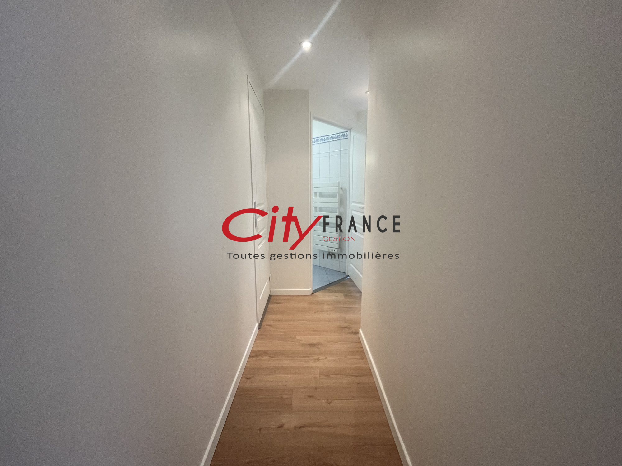 Appartement – ST GERMAIN EN LAYE YVELINES ILE-DE-FRANCE, Yvelines - Vue 4