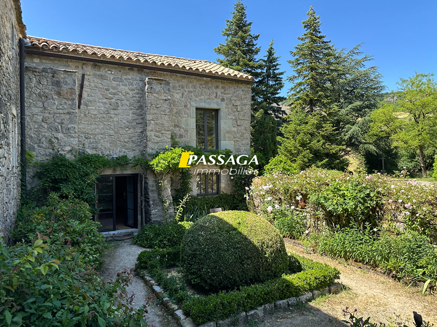 Maison 8 pièces 223 m² · à Le Clapier · 223 m² · 449 000 €