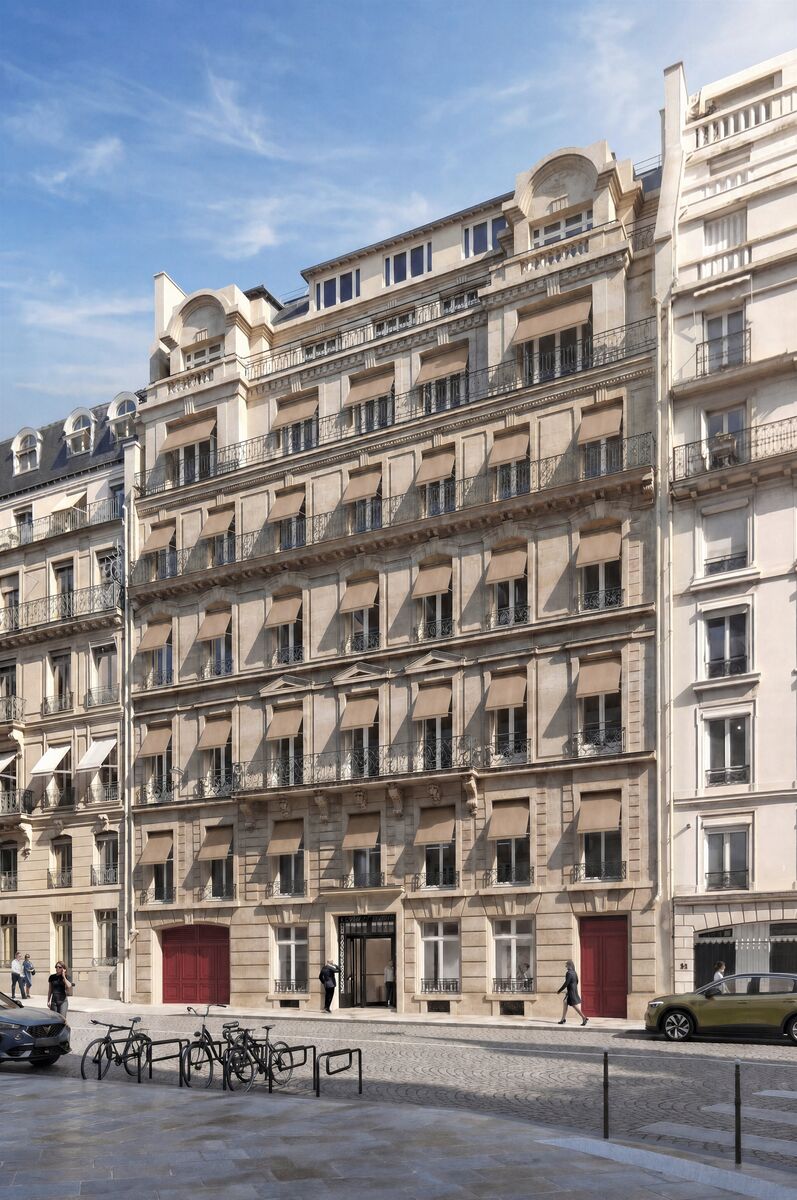 Local commercial 3829 m² · à Paris 08e Arrondissement · 3 829 m² · 89 €/mois