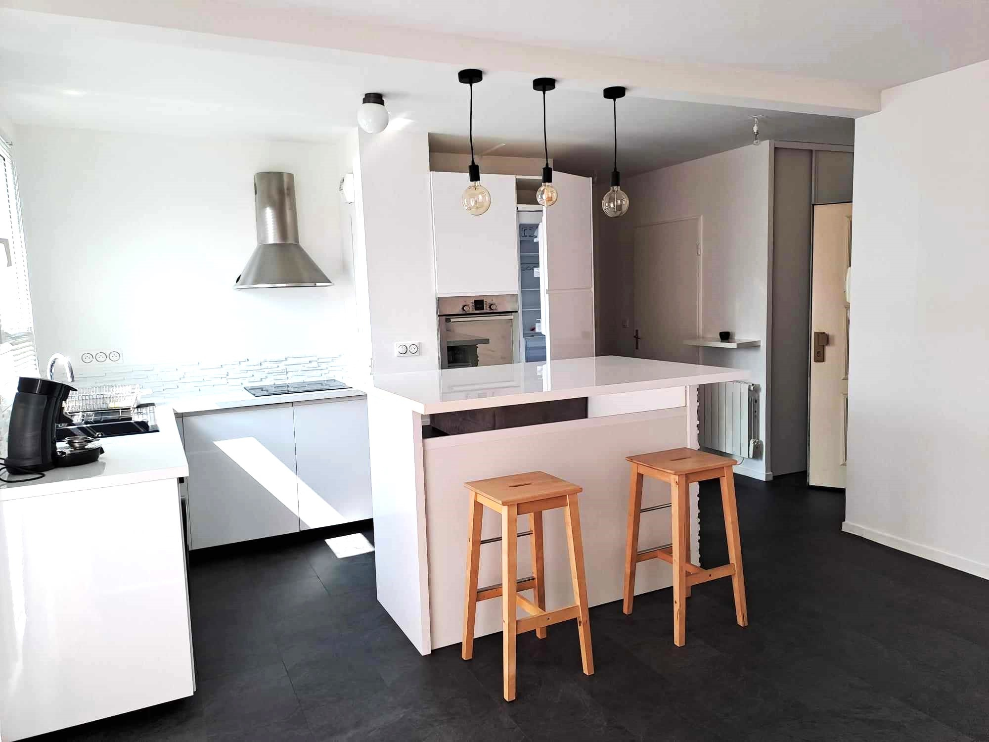 Appartement 2 pièces 48m² FONTENAY LE FLEURY 78330 photo 2