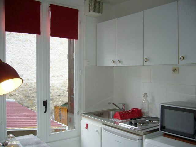 Appartement 1 pièce 17m² FONTAINEBLEAU 77300 photo 2
