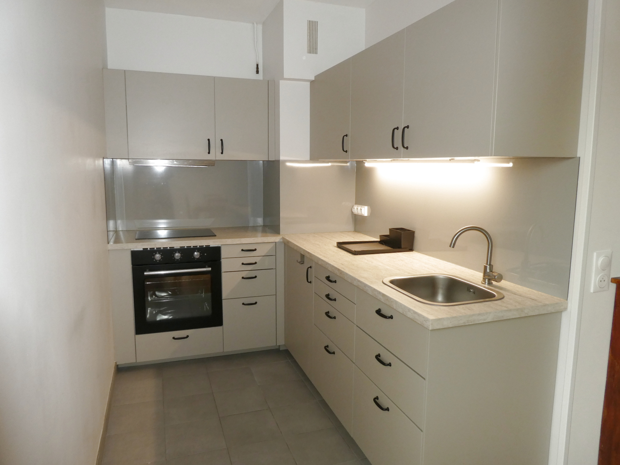 Appartement 1 pièce 32m² FONTAINEBLEAU 77300 photo 3