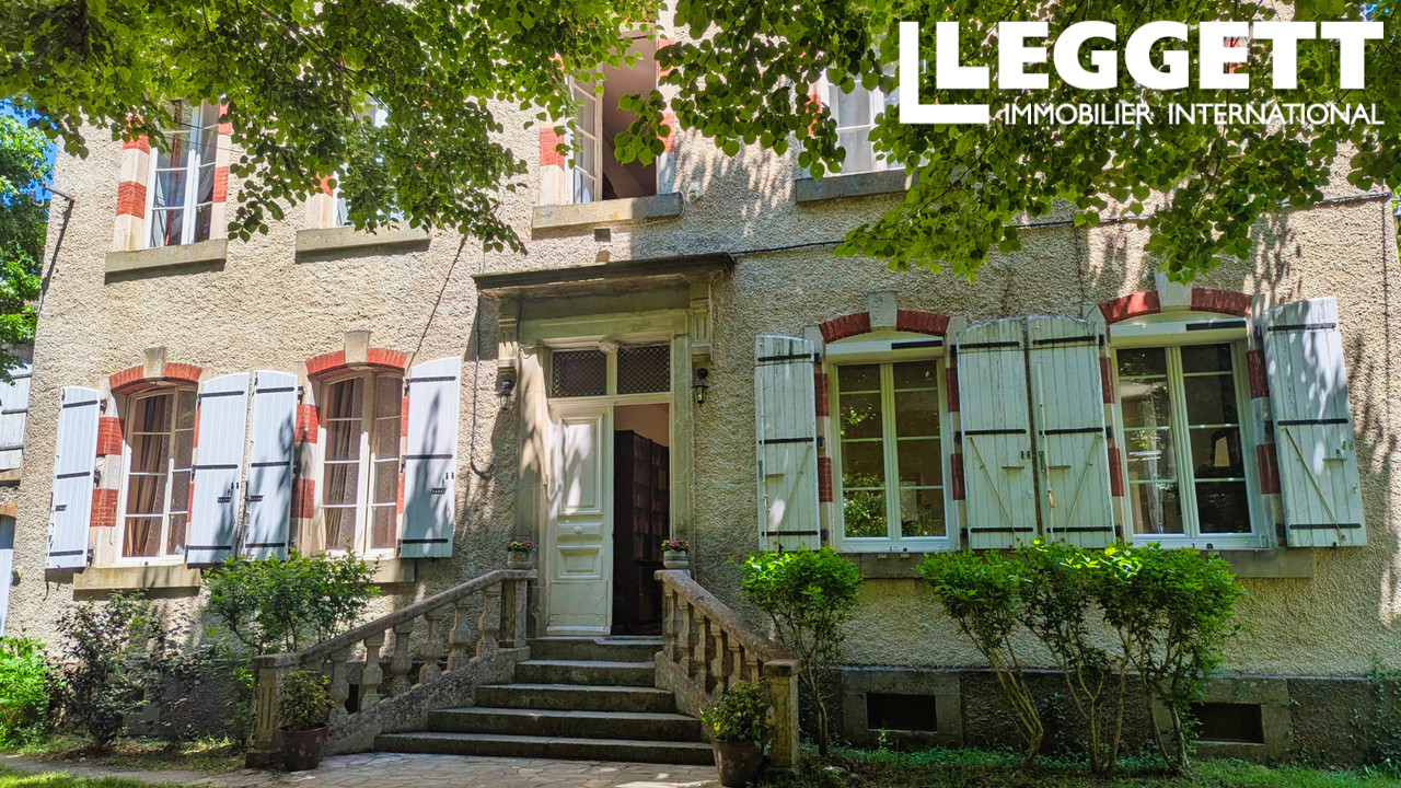 Maison 8 pièces 399 m² · à Miraval-Cabardès · 399 m² · 319 000 €