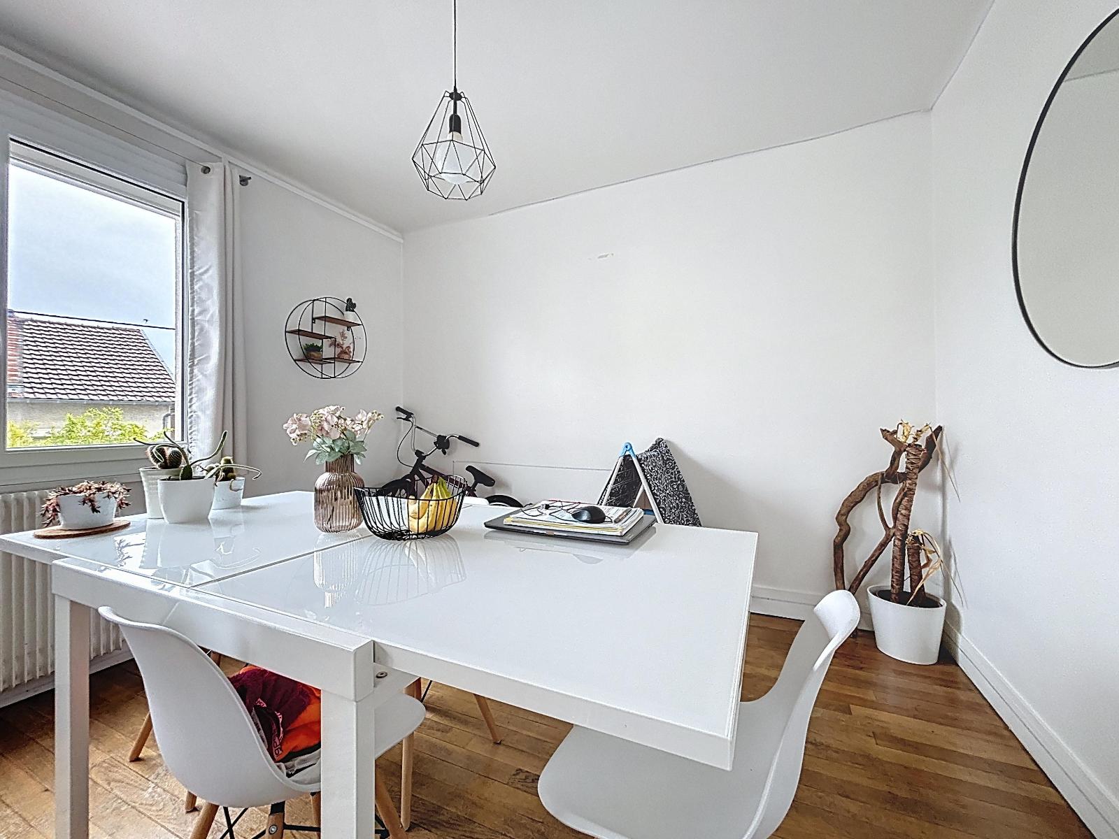Appartement – DIJON COTE-D'OR BOURGOGNE-FRANCHE-COMTÉ - Vue 2