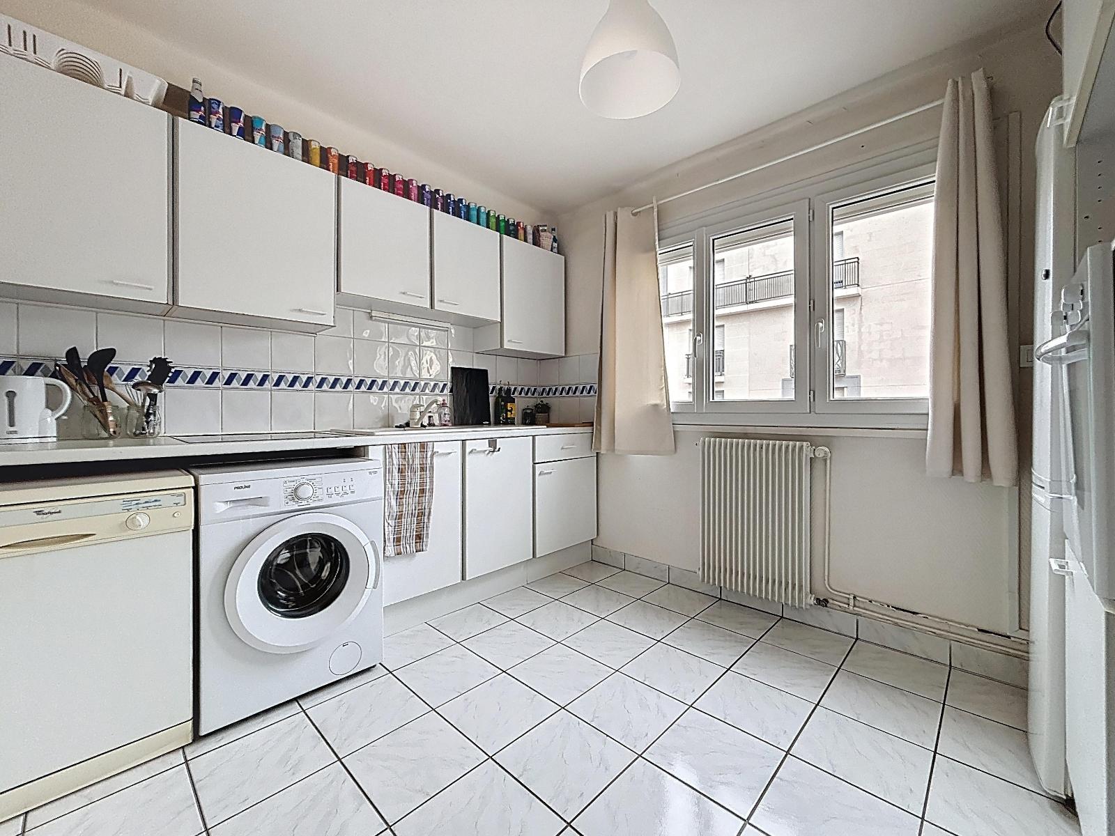 Appartement – DIJON COTE-D'OR BOURGOGNE-FRANCHE-COMTÉ - Vue 3