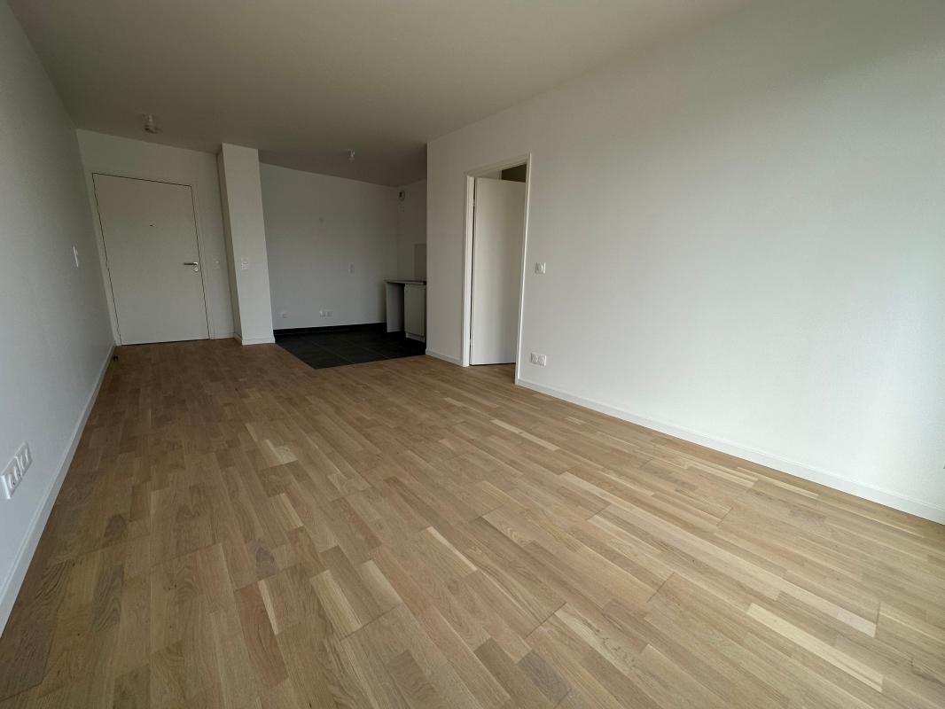 Appartement 2 pièces 40m² LE PLESSIS ROBINSON 92350 photo 2