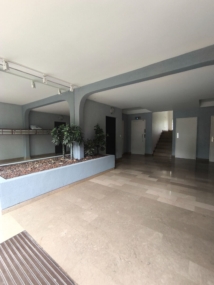 Appartement 2 pièces 44m² photo 3