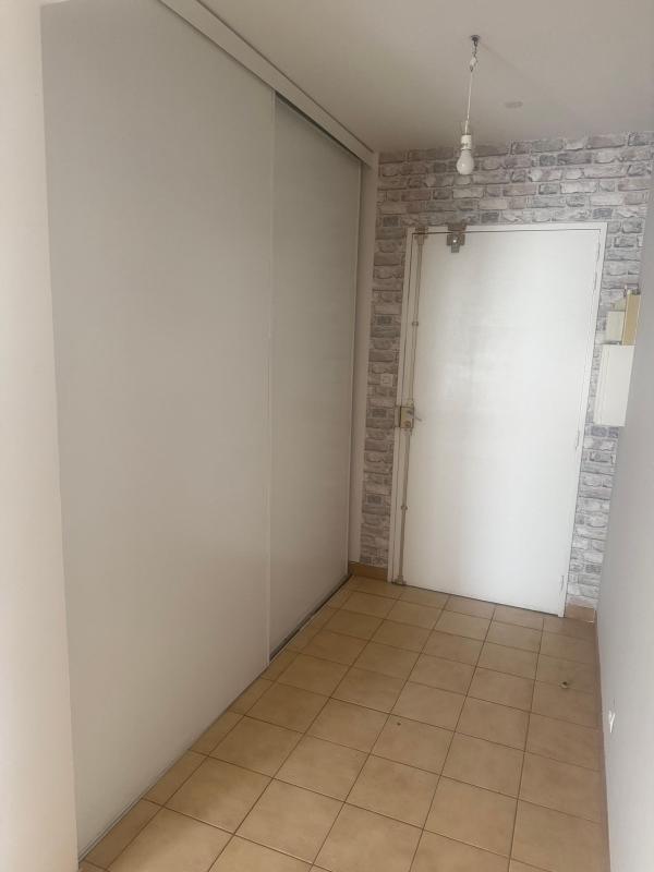 Appartement – CHAMBRY SEINE-ET-MARNE ILE-DE-FRANCE, Seine-et-Marne - Vue 4