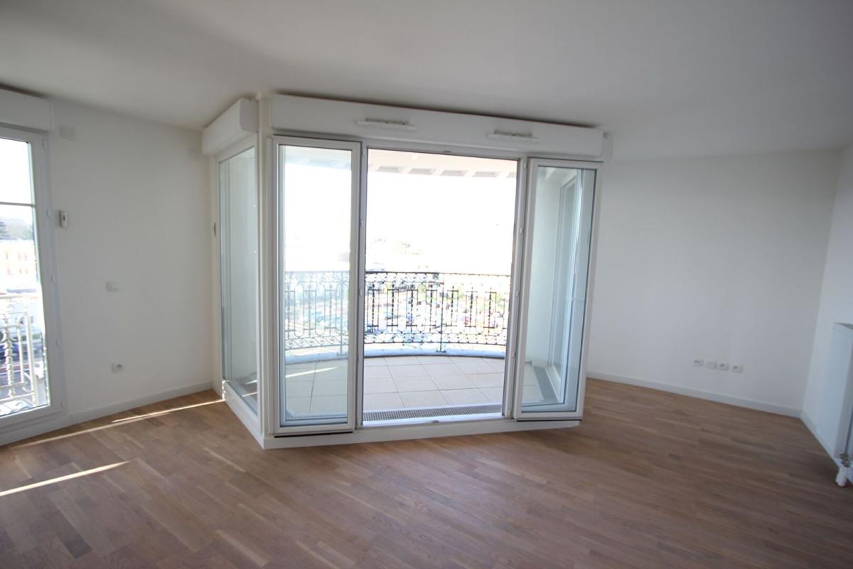 Appartement 3 pièces 70m² LE PLESSIS ROBINSON 92350