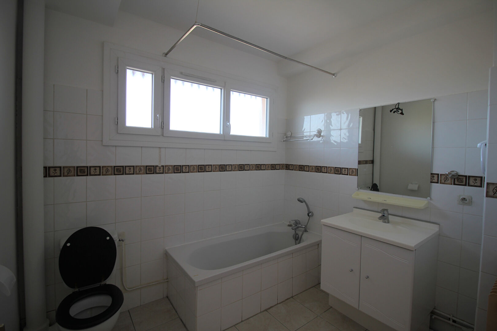 Appartement – Dijon, Centre-Ville - Vue 4
