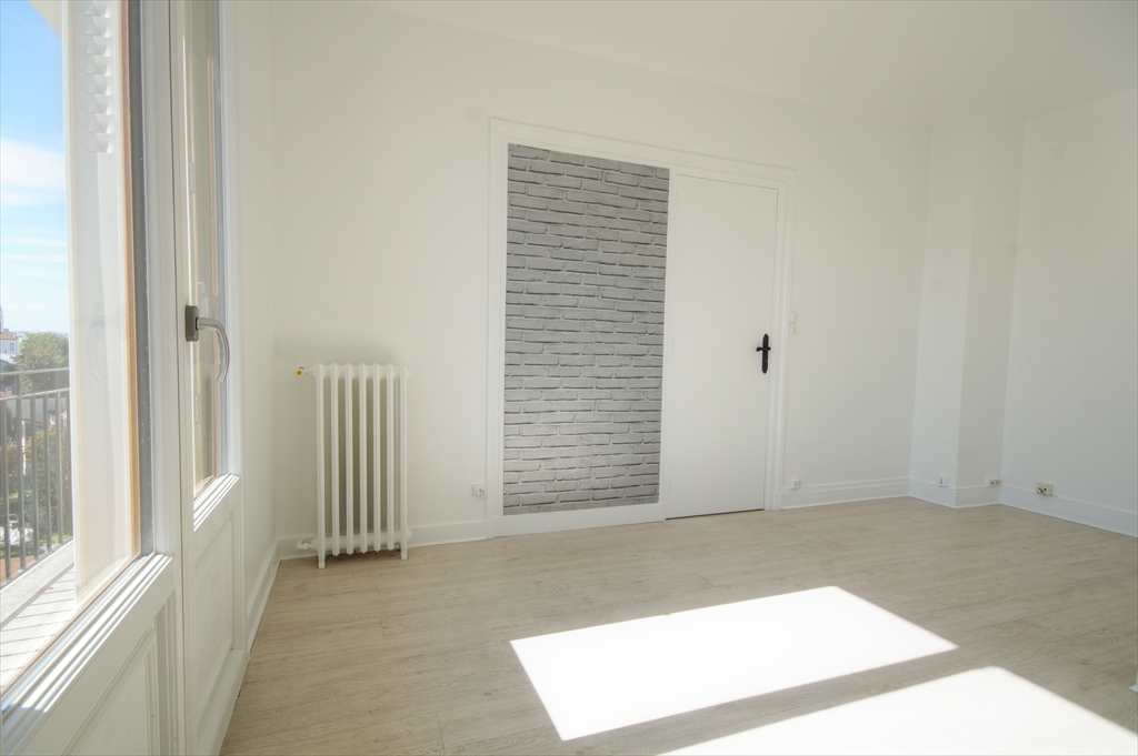 Appartement 2 pièces 41m² photo 3