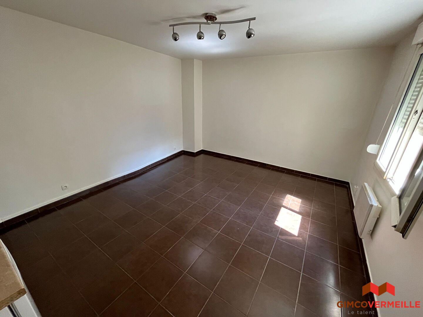 Appartement 1 pièce 25m² photo 2