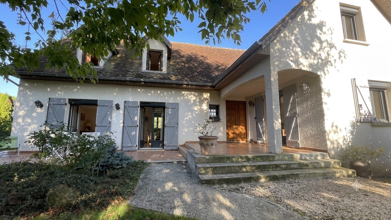 Maison 10 pièces 220 m² · à Corberon · 220 m² · 450 000 €