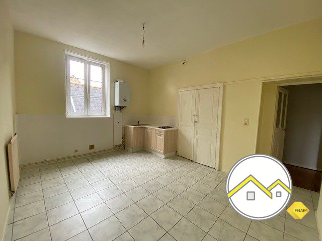 Appartement – CHATEAUBRIANT LOIRE-ATLANTIQUE PAYS-DE-LA-LOIRE - Vue 4