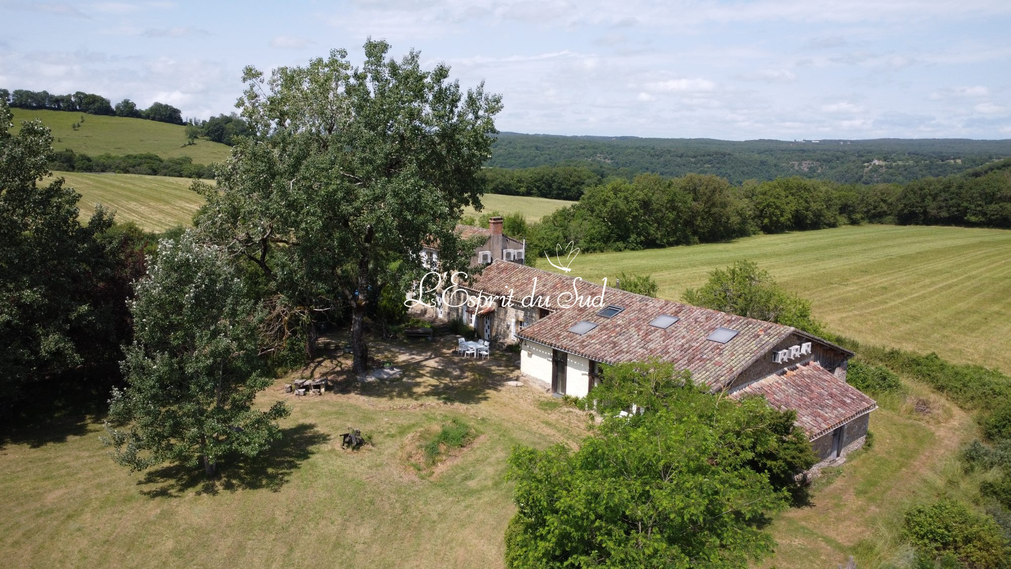 Maison 4 pièces 280 m² · à Caylus · 280 m² · 399 500 €