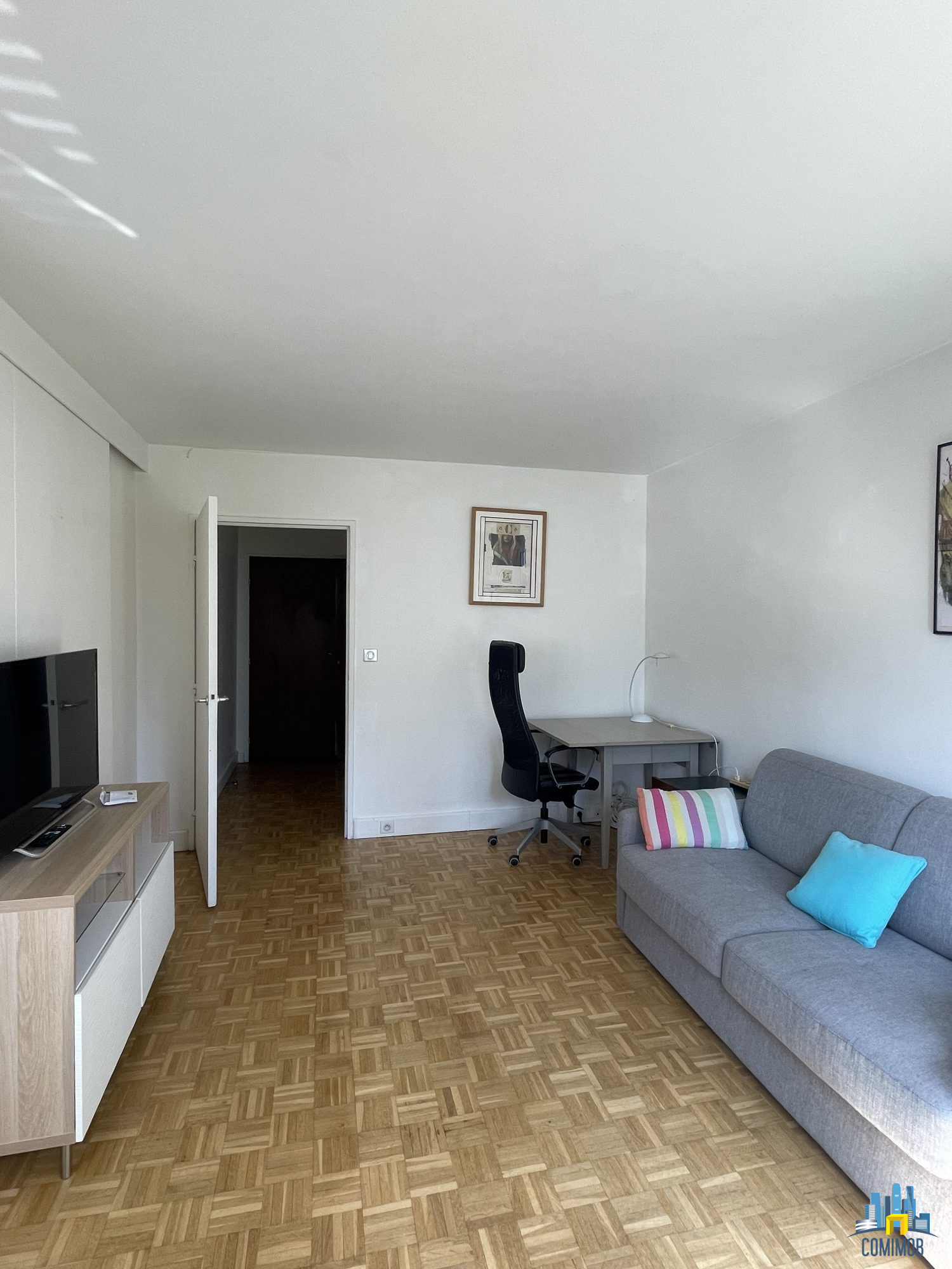Appartement 2 pièces 53m² COURBEVOIE 92400 photo 2
