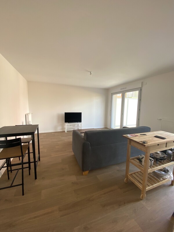 Appartement 2 pièces 46m² CARRIERES SOUS POISSY 78955 photo 3