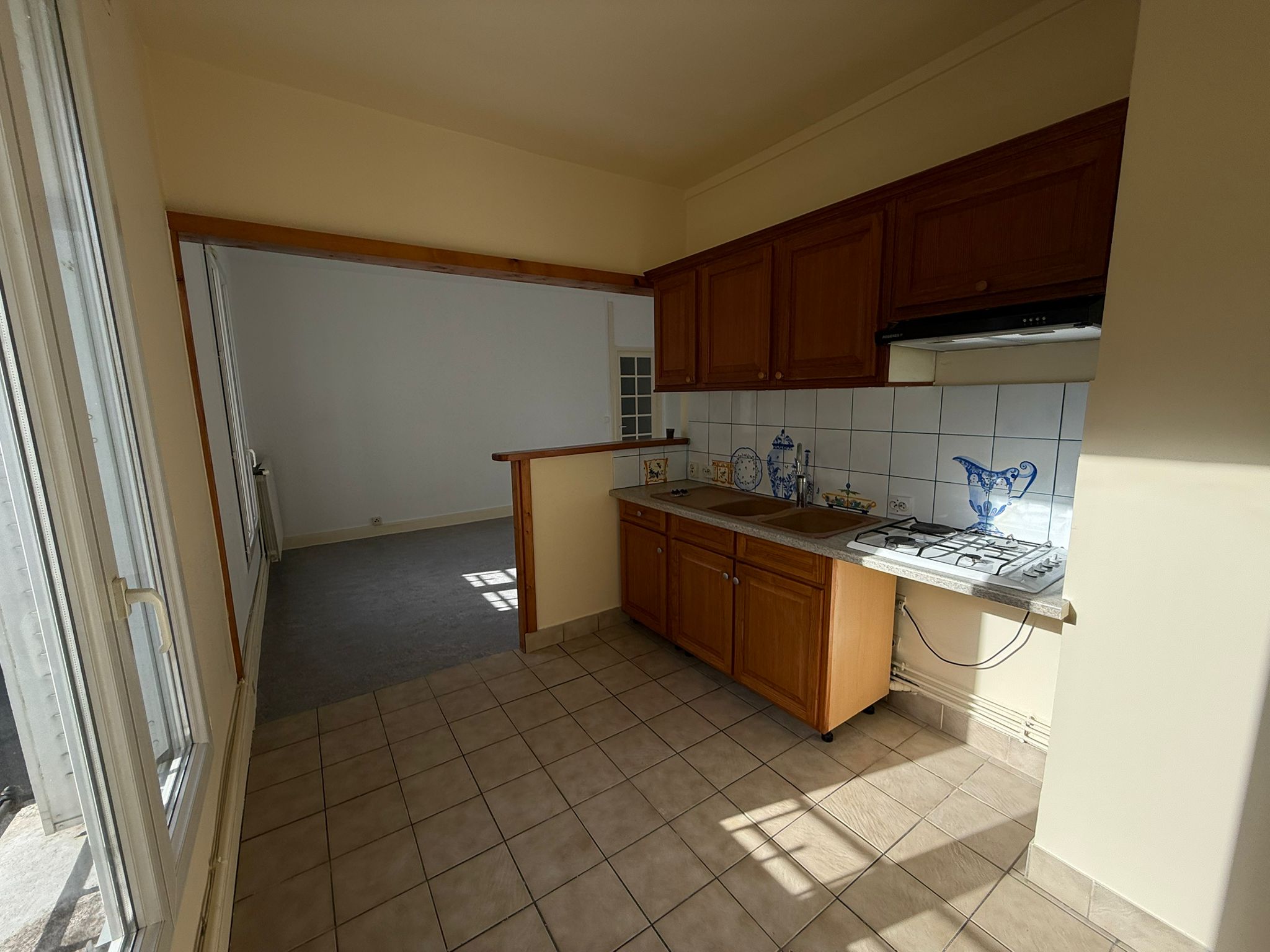 Appartement 3 pièces 63m² VILLEMOMBLE 93250 photo 2