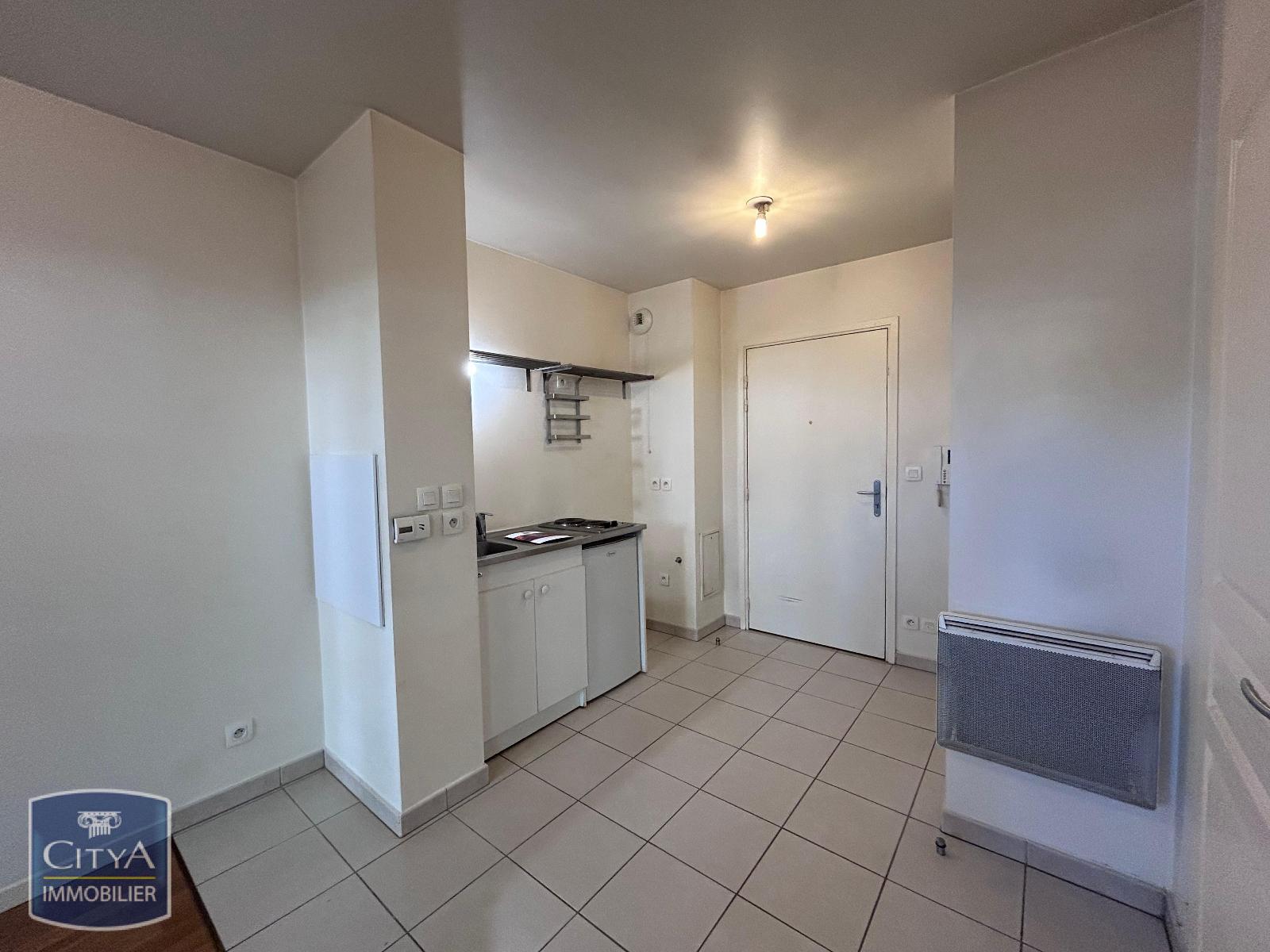 Appartement 1 pièce 26m² CHATOU 78400 photo 2