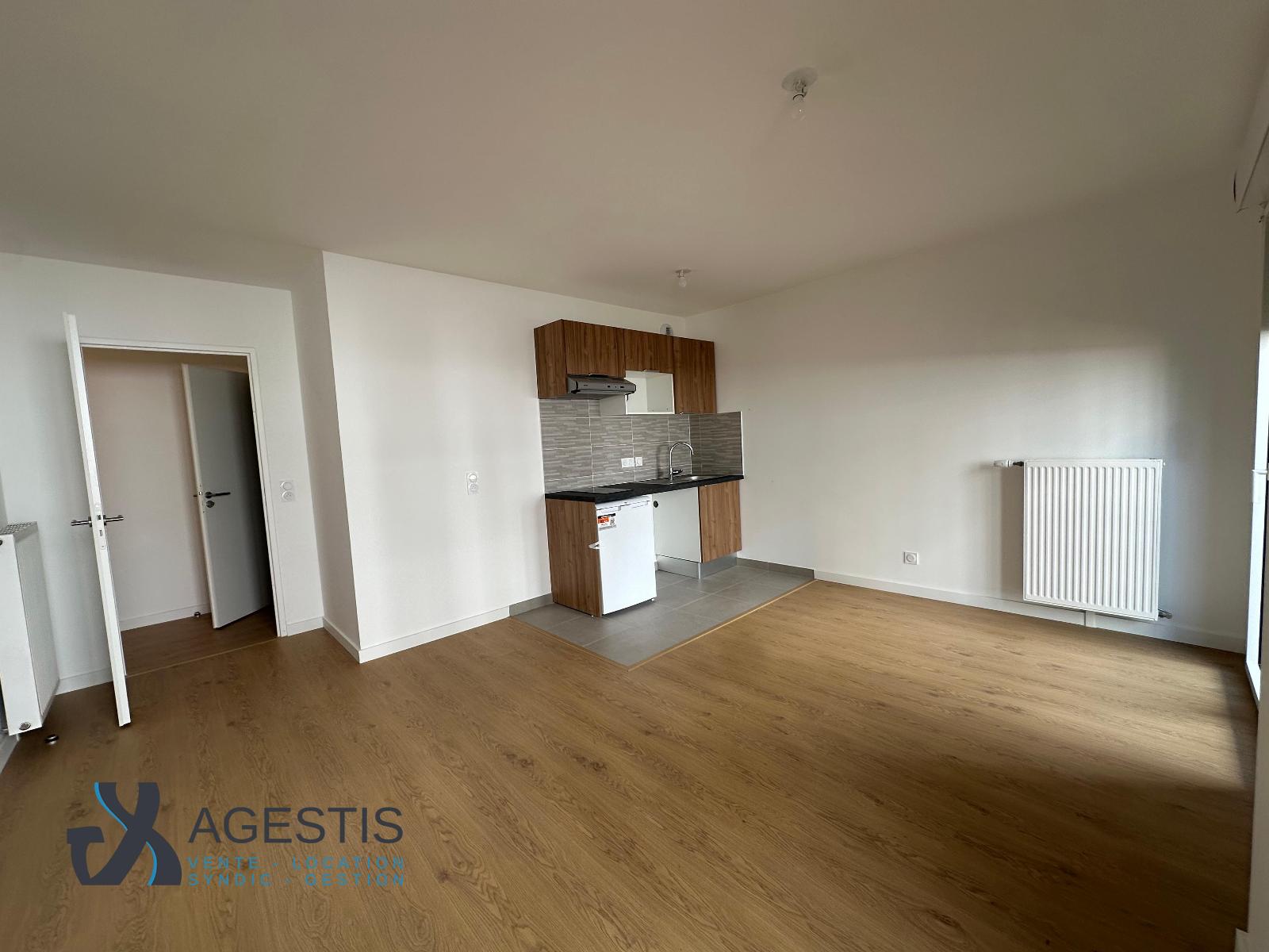 Appartement 2 pièces 43m² TORCY 77200 photo 2