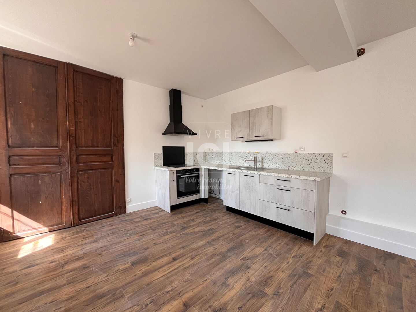 Apartament 1 camere, 63 m²