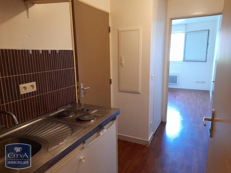 Appartement 1 pièce 18m² AVON 77210