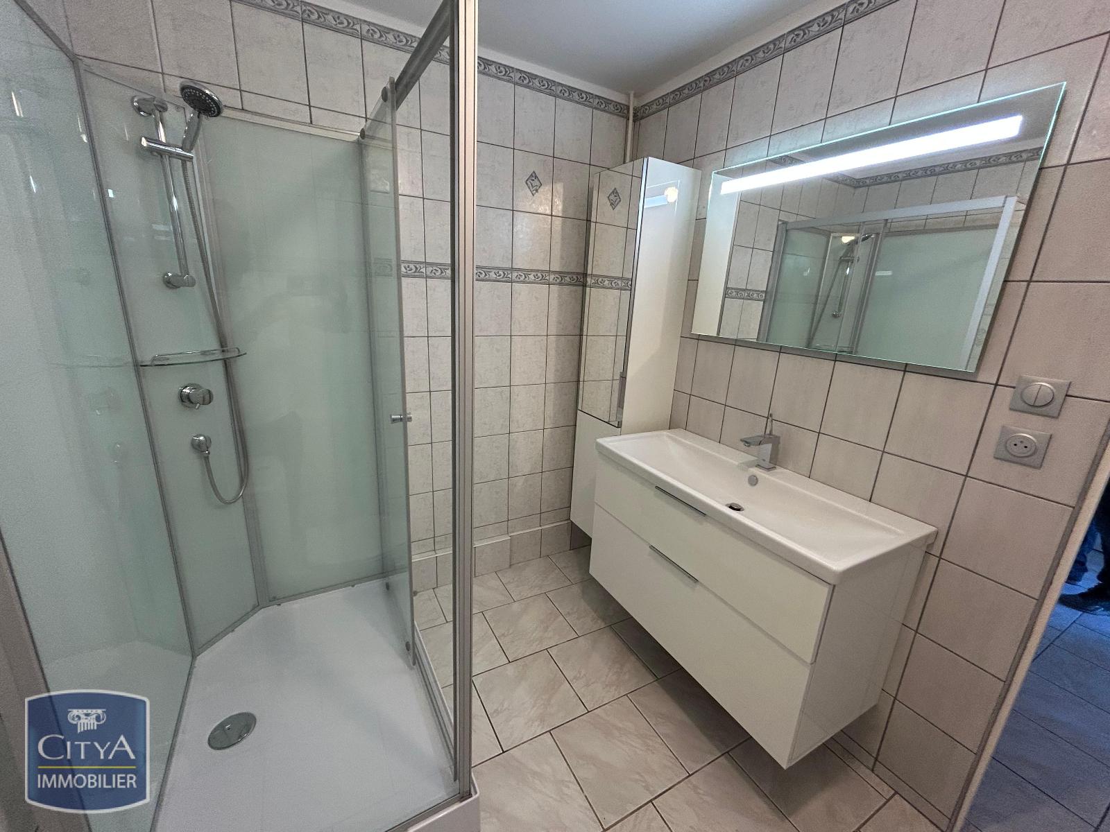 Appartement – Grenoble, L'Estacade, Secteur 1 - Plus