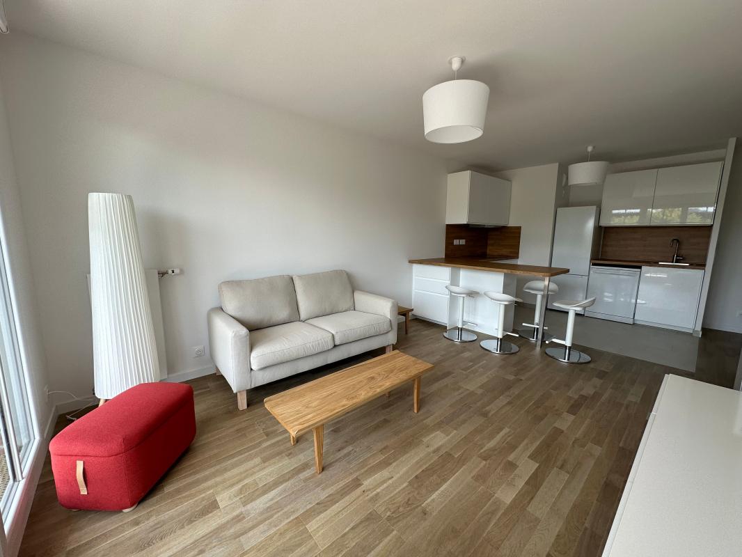 Appartement 3 pièces Meublé 56m² LE PLESSIS ROBINSON 92350 photo 2
