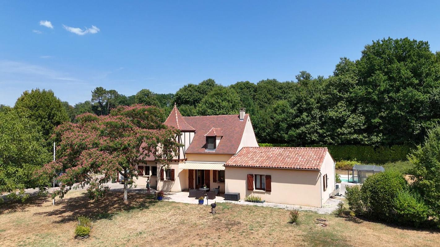 Maison 7 pièces 170 m² · à Prats-de-Carlux · 170 m² · 495 000 €
