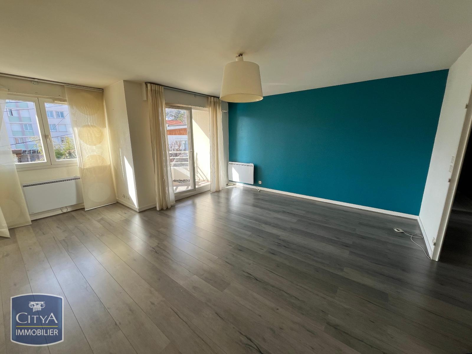 Appartement 3 pièces 70 m² · à Clermont Ferrand · 70 m² · 815 €/mois