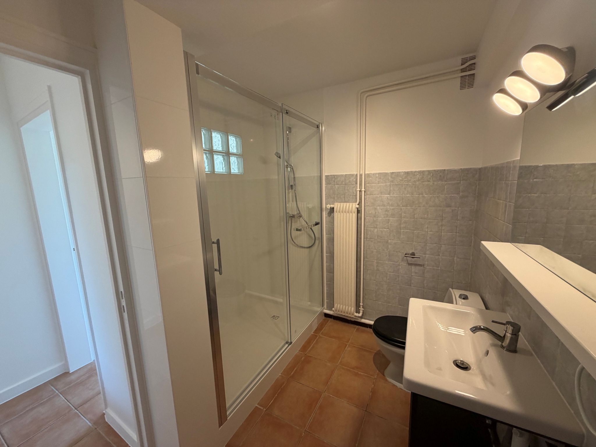 Appartement 1 pièce 25m² CHENNEVIERES SUR MARNE 94430 photo 3