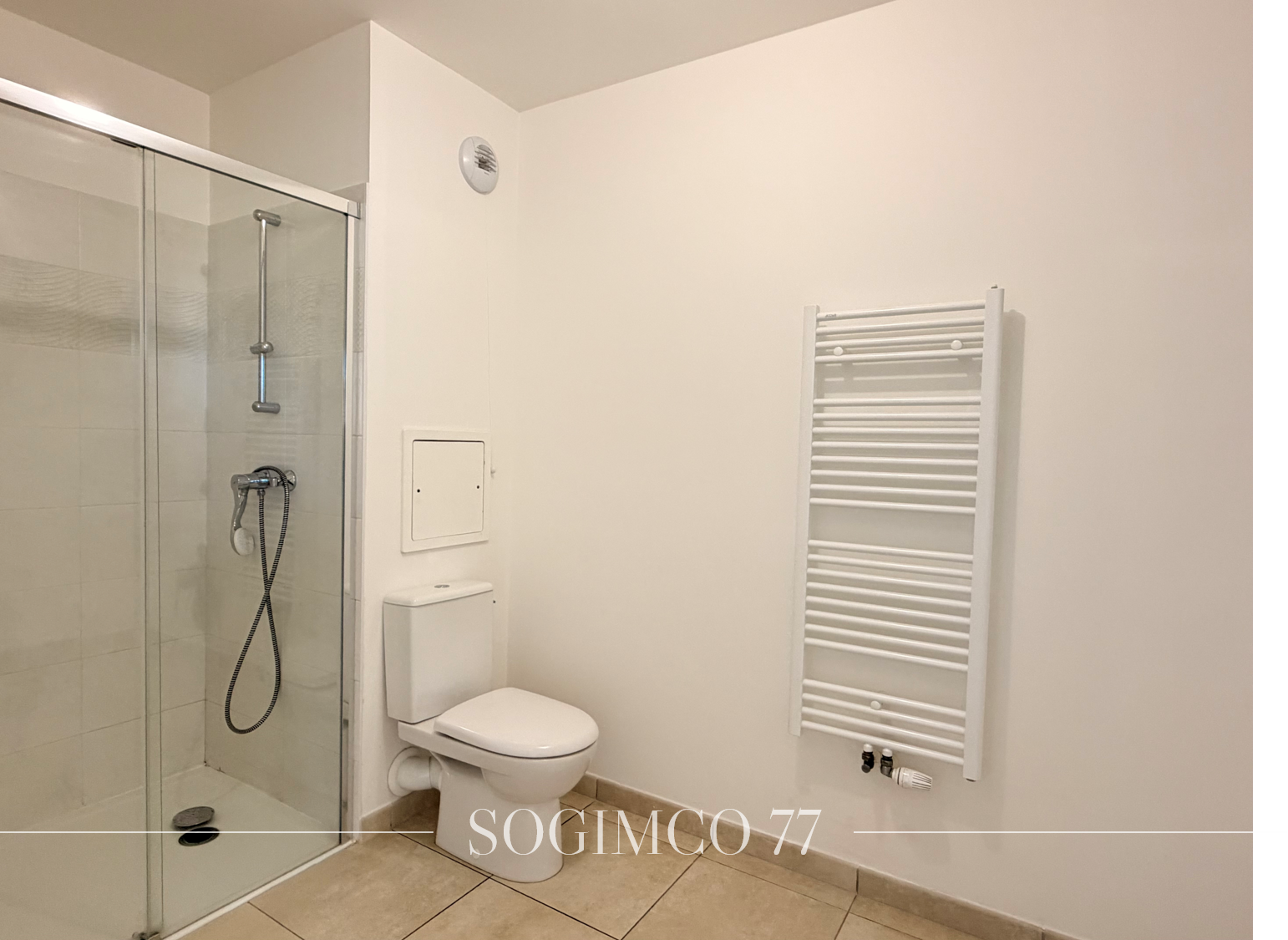 Appartement 2 pièces 44m² CHESSY 77700 photo 3