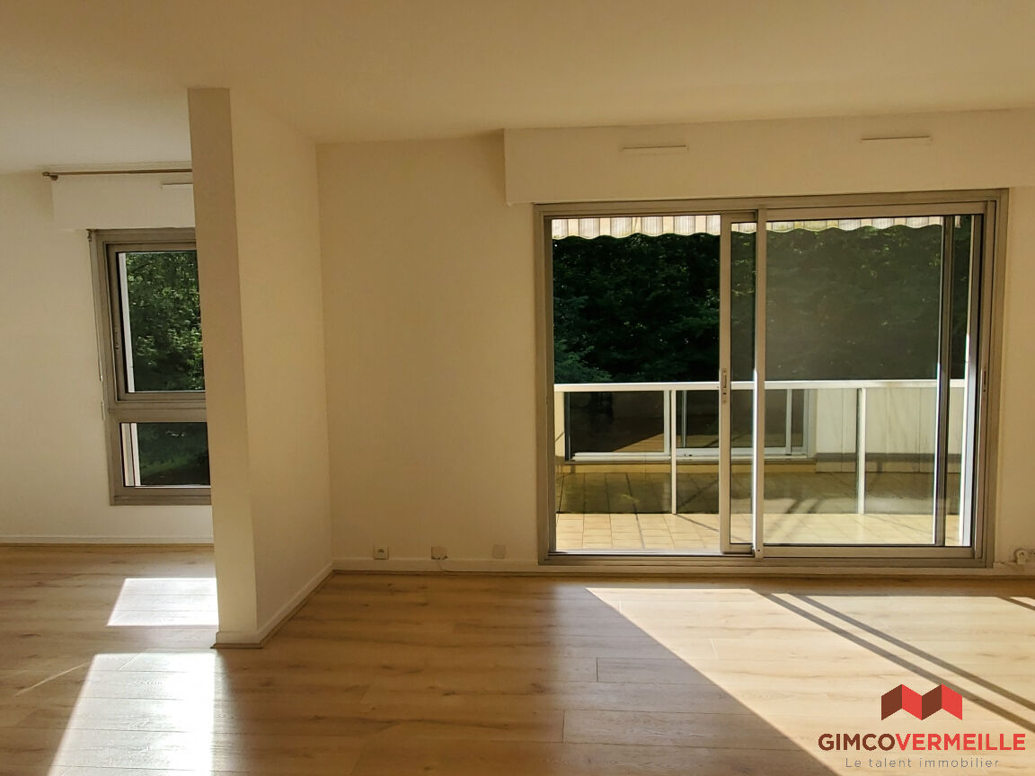 Appartement 3 pièces 69m² photo 2